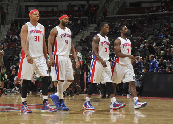 对手以更少 对手以更少